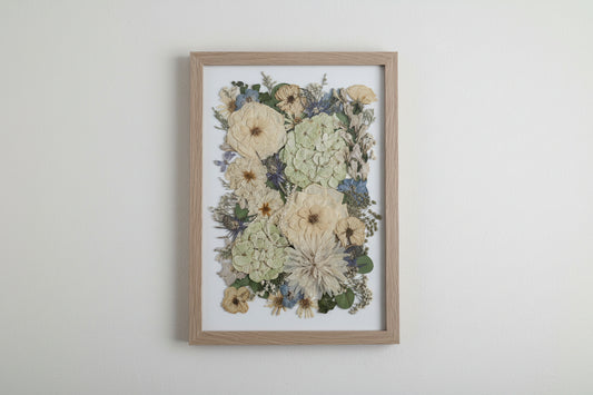 Pressed Flower Frame • Traditional
