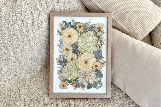 Pressed Flower Frame • Traditional